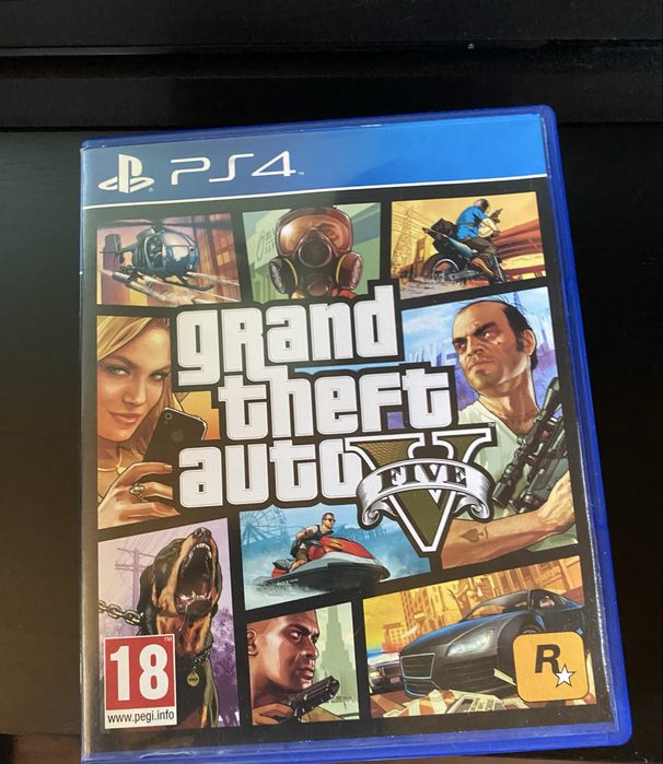 Ps4 pro 1tb + pad + 11 gier z płytą+ Kamera V2