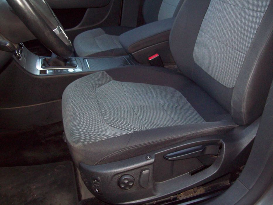 VW PASSAT 2,0 TDI Kombi/stan idealny/bogate wyposazenie