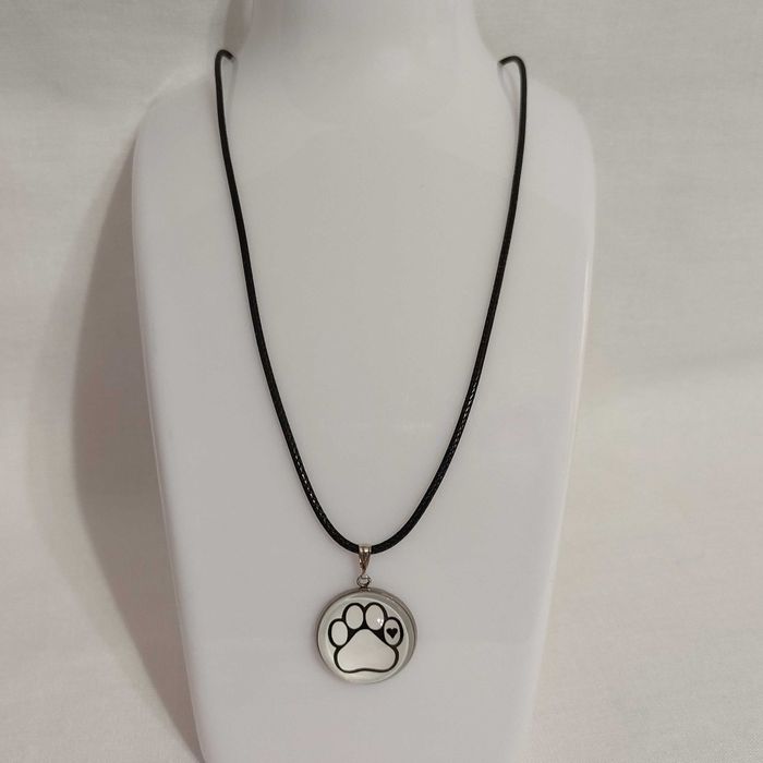 N149 Naszyjnik Łapka Łapa Psa Kota Handmade