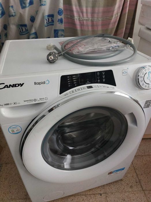 Máquina de Lavar Roupa CANDY RO 1400 rpm (COMO NOVA)