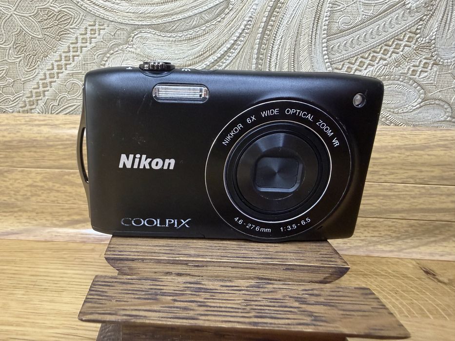 Цифровий фотоапарат Nikon Coolpix S3300 Black