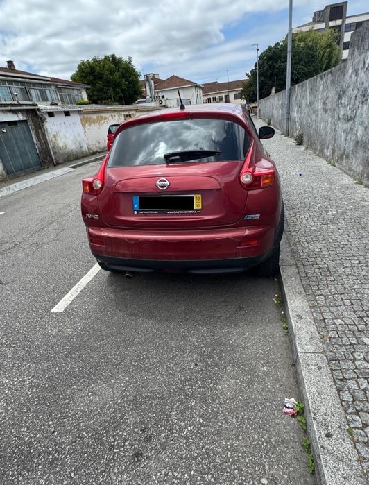 Nissan Juke [1.5 dCi / 1.6] – Outubro 2013 – 155000 km – 7.250 €