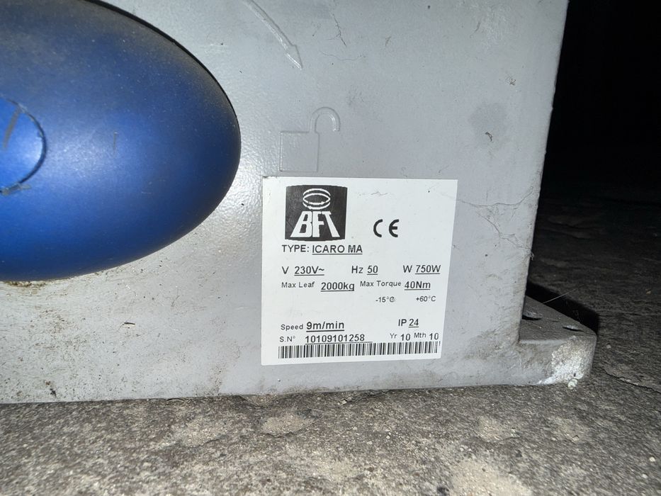 Automat do bramy przesuwny BFT