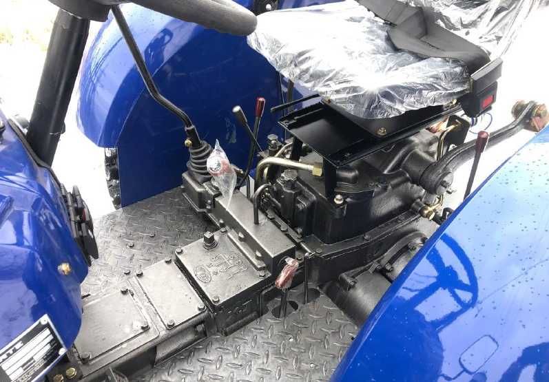 Мінітрактор Forte XT-244 LUX 4х4 24 к.с. коробка 4+1 Трактор Форте 244