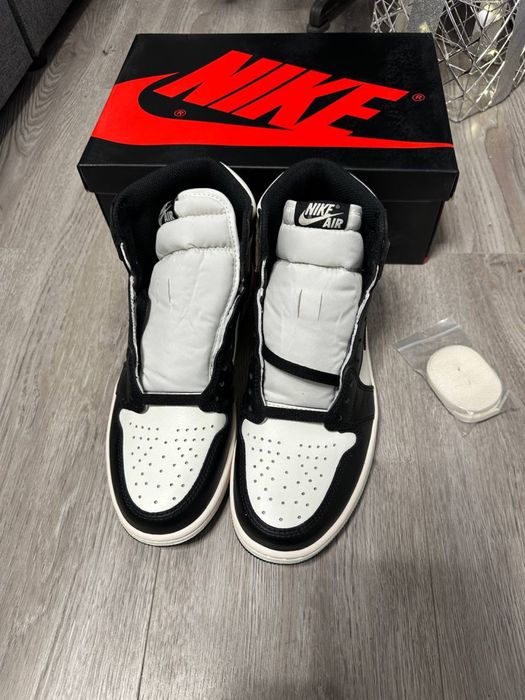 Air Jordan 1 High Dark Mocha