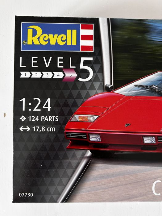 Samochód Lamborghini Countach LP500S model do sklejenia Revell 07730