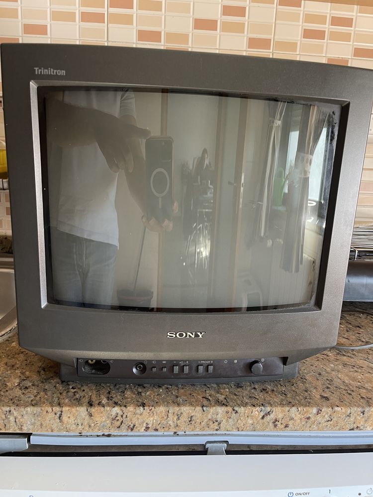 sony 37 tube tv