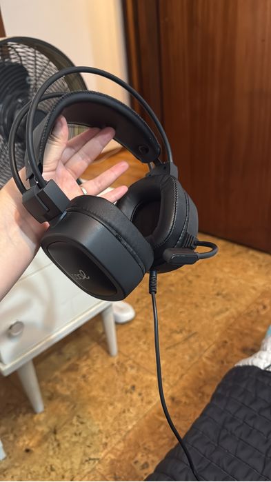 Vendo fones gaming