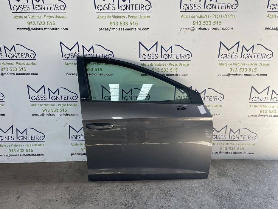 Porta Frente Direita usada Seat Leon 5F de 2014