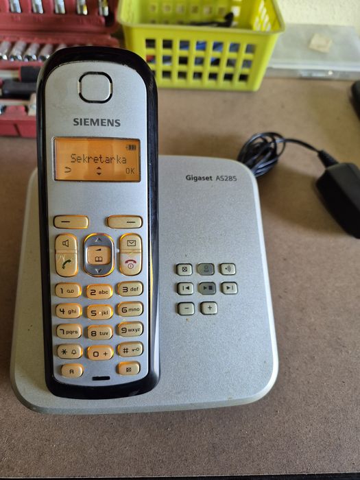 Telefon stacjonarny Siemens Gigaset AS285 + stacja + ładowarka