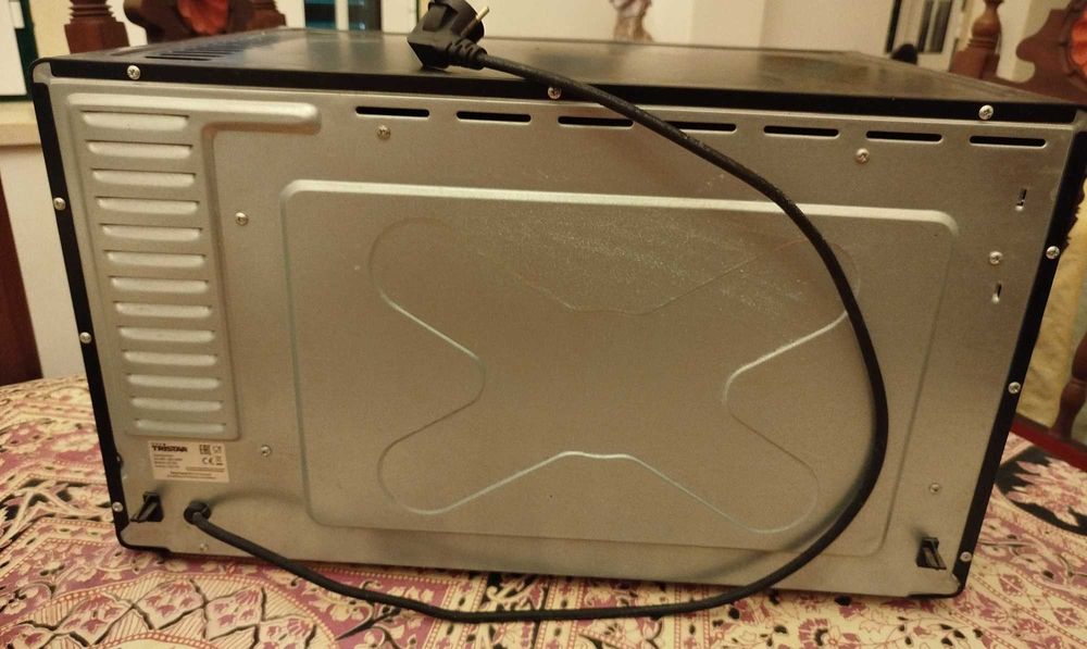 Forno Tristat OV 1452