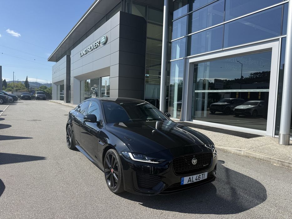 Jaguar XE 204 Cv Black Edition