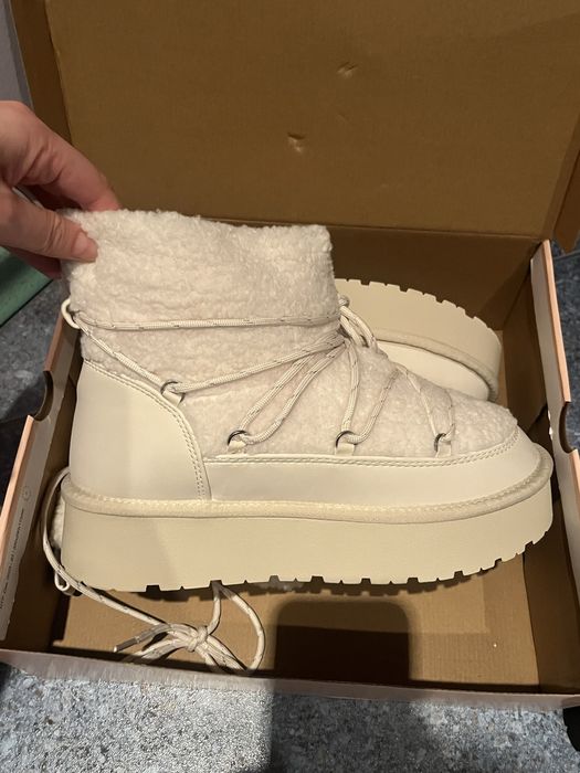 Угги с овчиной новые в коробке