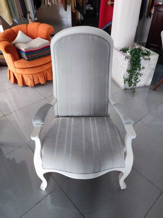 Cadeirões Novos - excelente qualidade