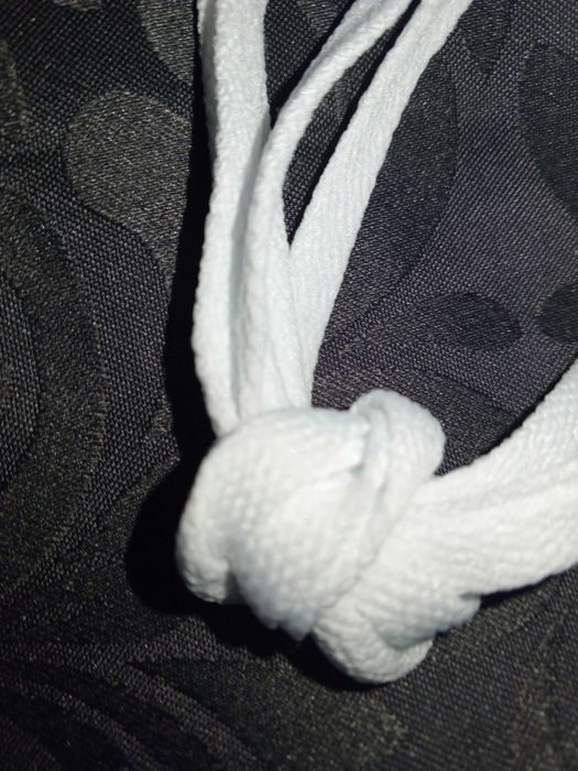 Białe sznurowadła płaskie – 85 cm (para)