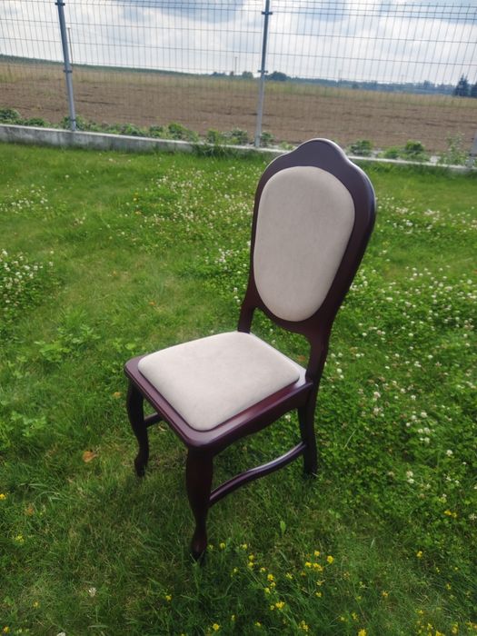 Piękne krzesła w stylu Ludwik . 6 szt.