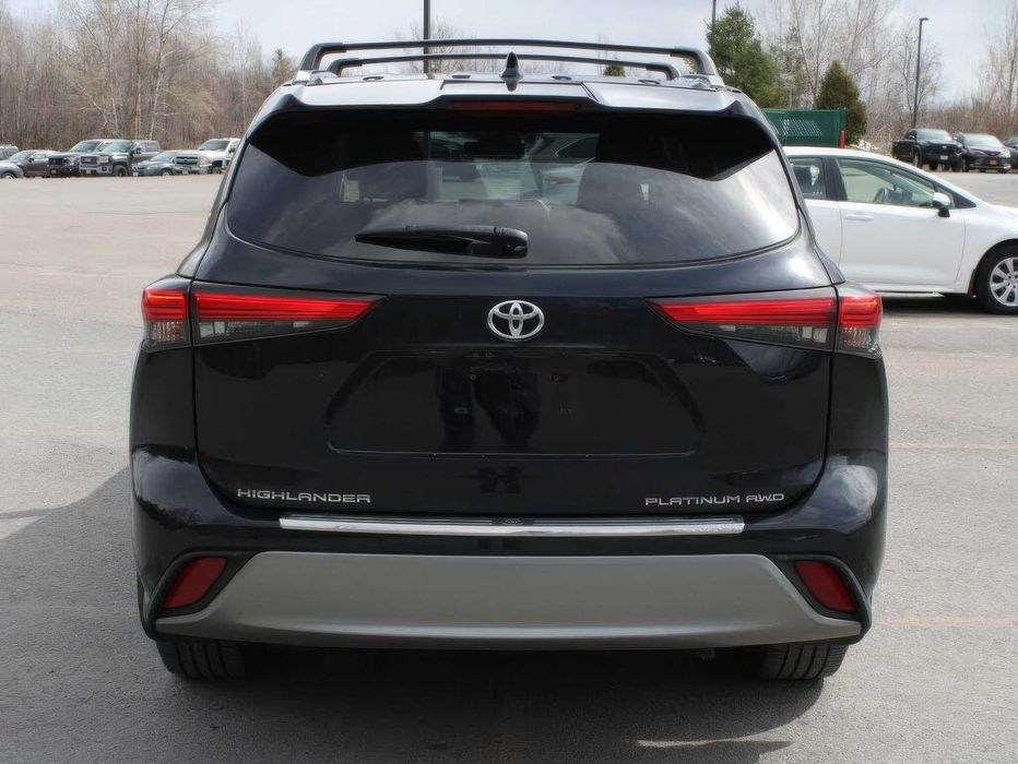 Toyota Highlander Platinum      2022