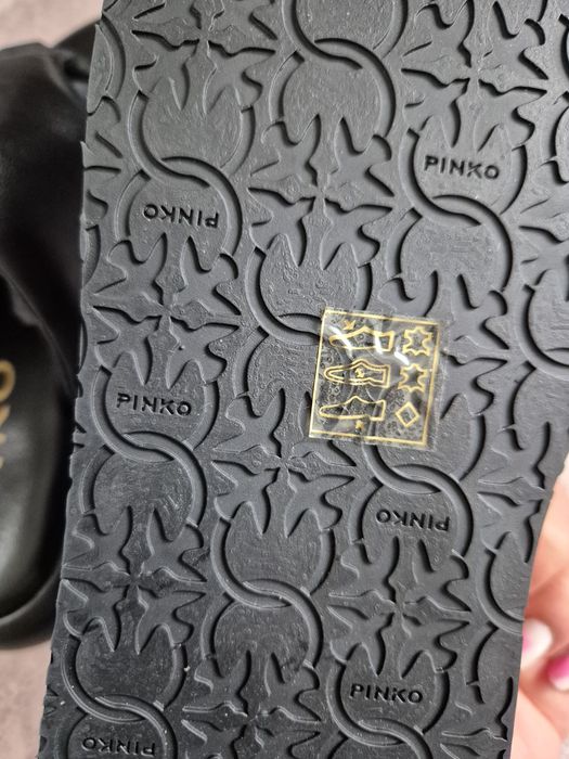 Klapki Pinko 38 skóra naturalna