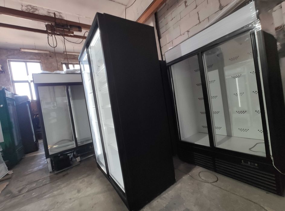 Холодильна шафа вітрина UBC Large 950 Антрацит, стан супер. Гарантія!