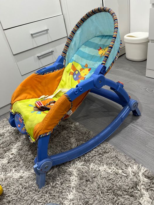 Cadeirinha de balanço com vibração