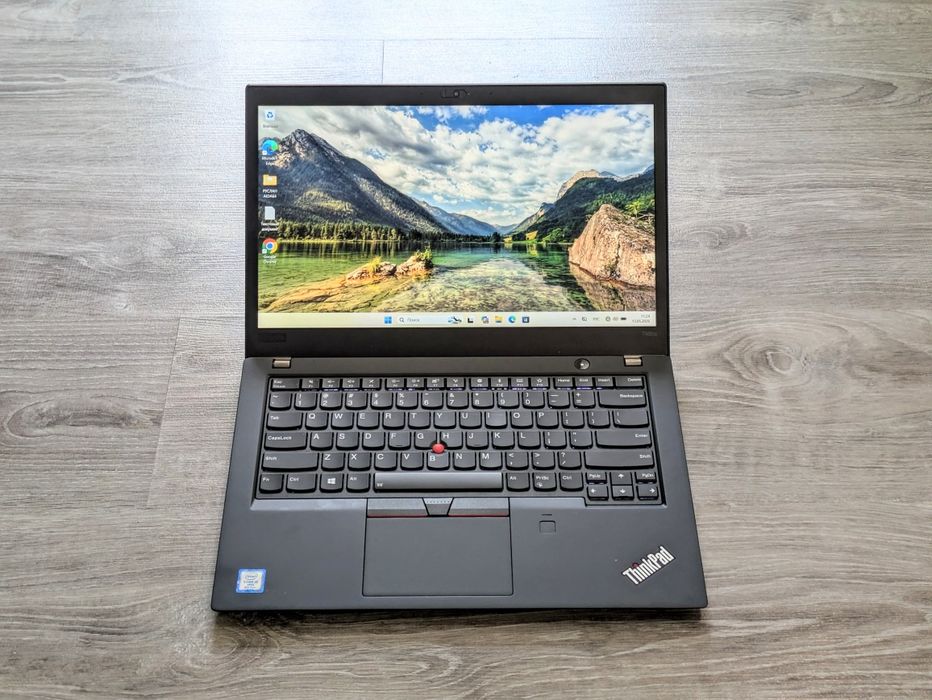 Ноутбук Lenovo t480s i5 8350u 8/256ssd 14.1 Full hd ips