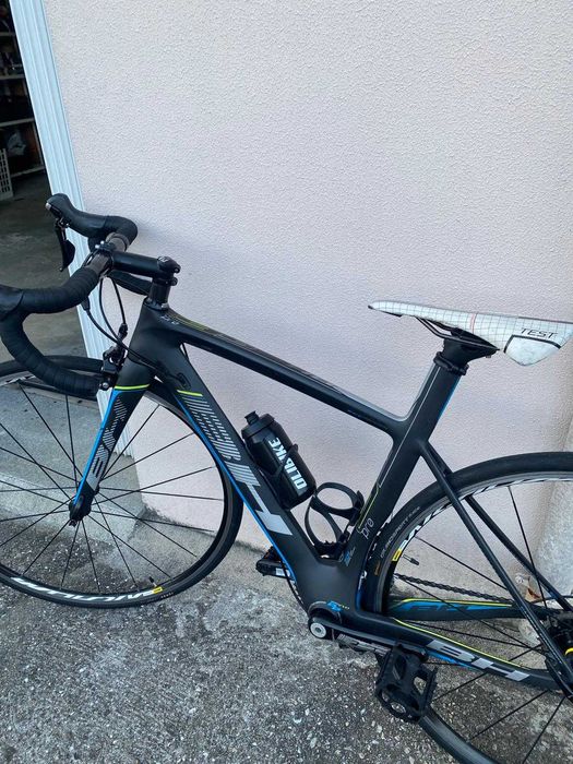Bicicleta de estrada BH G6 PRO Carbono