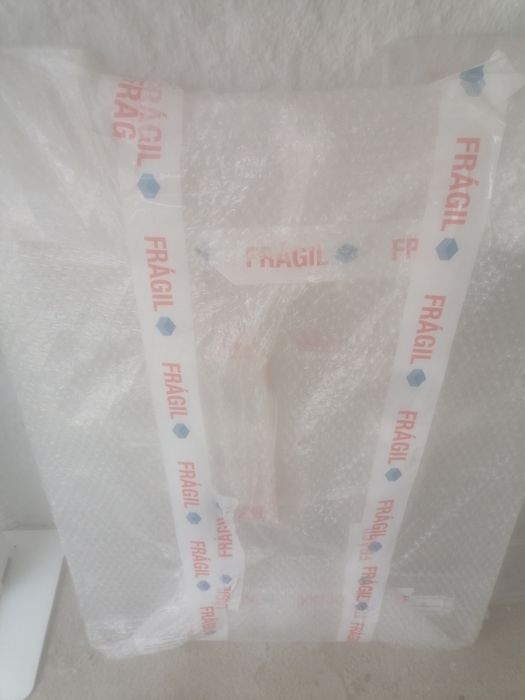 4 Acrílicos de protecção NOVOS