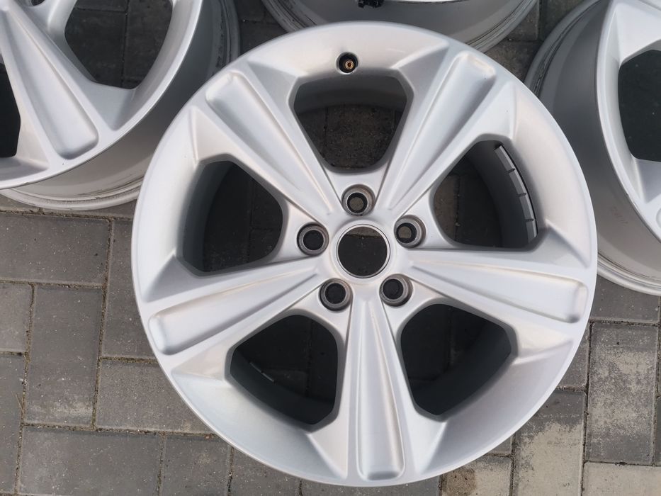 Felgi FORD KUGA Mondeo Focus S-Max 7,5Jx17H2 5x108 ET52,5 + czujniki