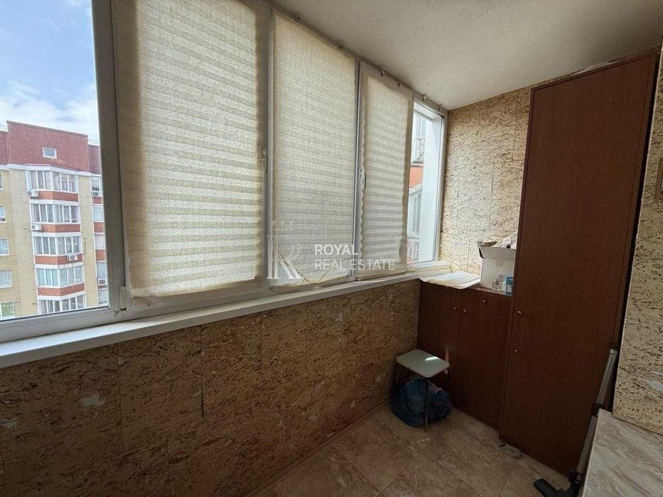 Продаж Квартири 76 м2, вул. Салютна 1б, метро Нивки, Шевченківський район