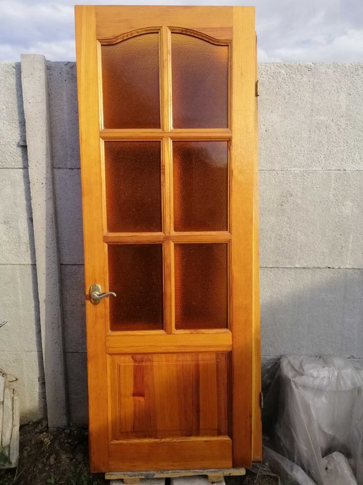 Продам межкомнатные двери