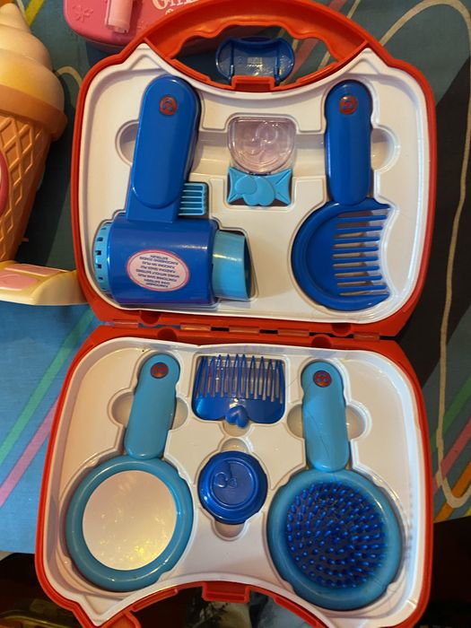 Brinquedos como novos