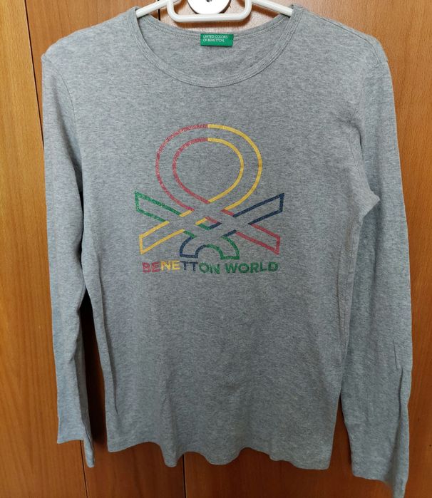 Camisola cinzenta da Benetton