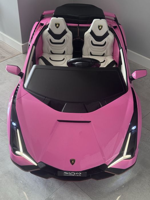 Elektryczny samochód