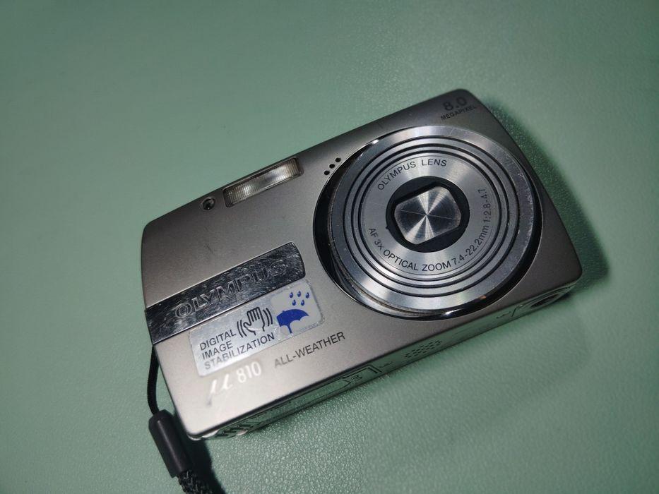 Olympus aparat wysoki model 810 piękny stan