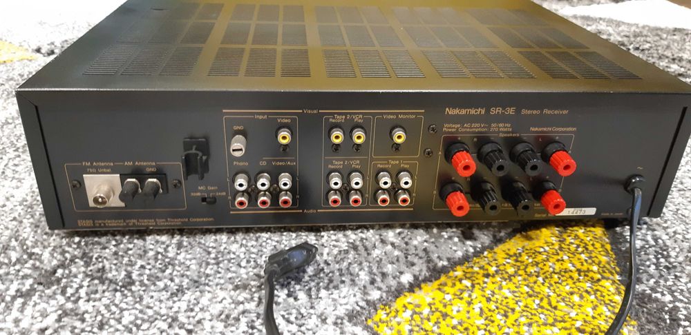 Amplituner Nakamichi SR-3E
