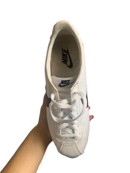 Sapatilhas Nike em bom estado