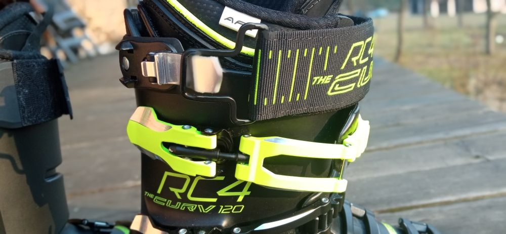 Buty narciarskie Fischer RC 4 curve flex120 vacuum full fit