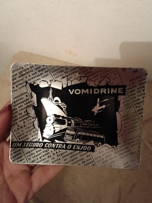 2 placas Vomidrine