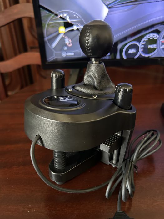 Volante logitech g920 + alavanca de mudanças