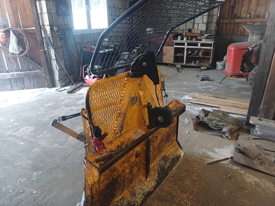 Wyciągarka leśna Uniforest 4 ton