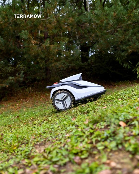 Robot koszący Terramow V600  V1000 Kosiarki Lizak