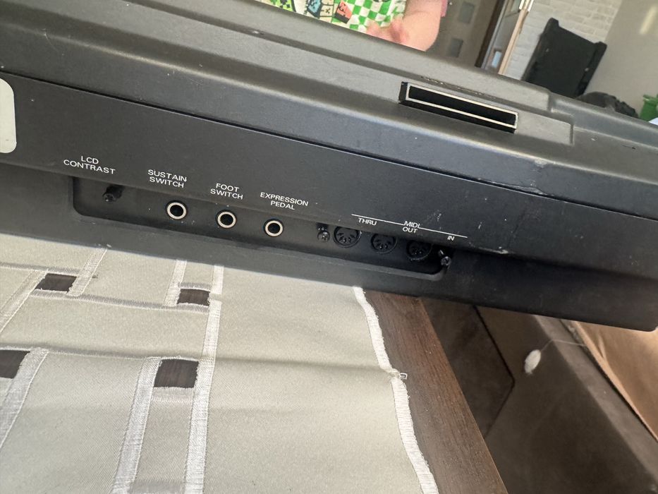 Keyboard Roland E-70