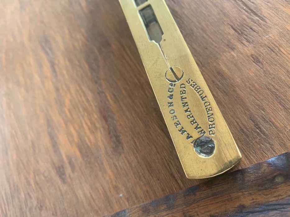 nivel vintage Jameson