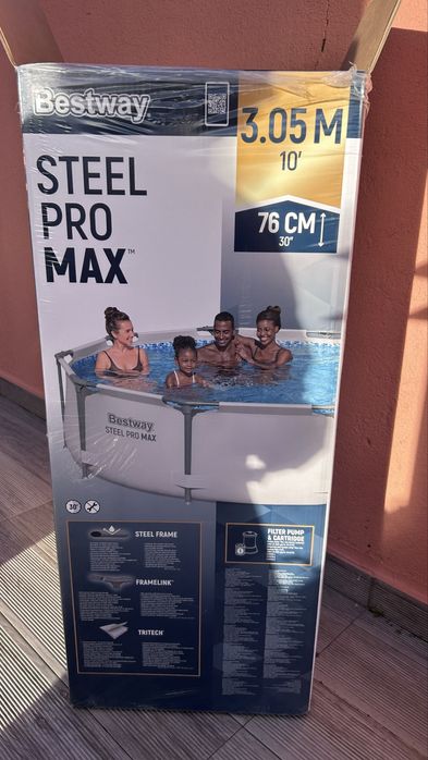 VENDO PISCINA USADA APENAS 1 MES. E ROBOT ASPIRAÇÃO A BATERIA