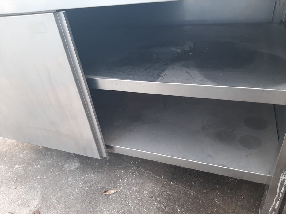 Bancada de inox fechada