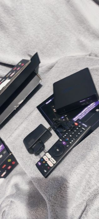 Play now box tv 2 używany ładny stan wysylka w cenie