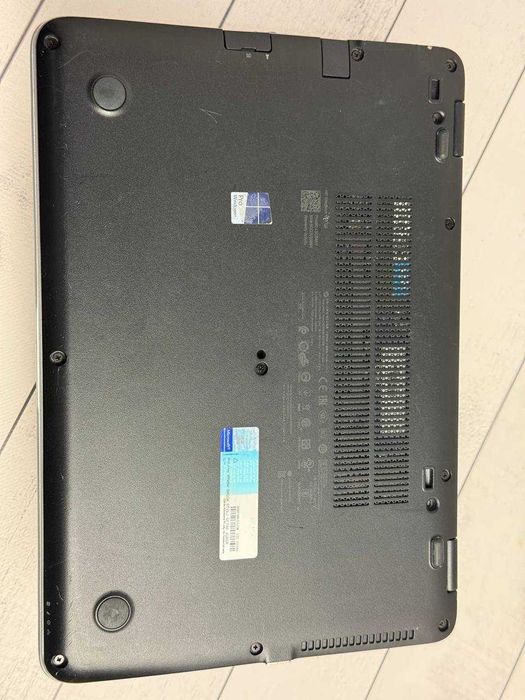 HP 840 G3 i5-6200   8ram  ssd 128gb Full HD   Гарантія !