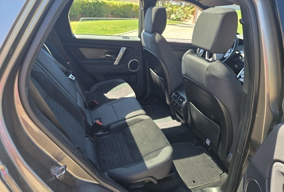 Land Rover Discovery Sport P300e PHEV IVA dedutível (Financiamento/Garantia)