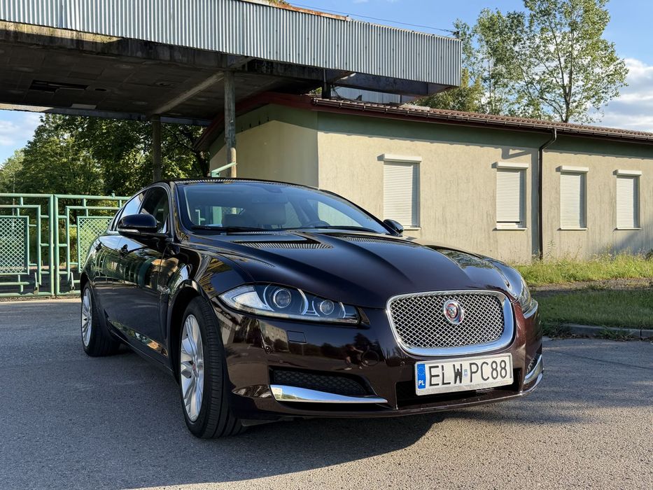 Jaguar XF