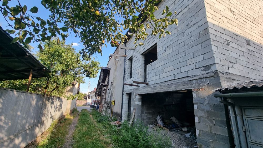 Оренда офісних приміщень в центрі м. Хуст